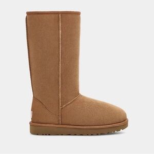 UGG NEW Classic Tall Chestnut Boot Size 6